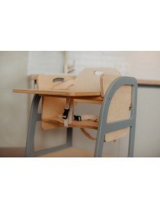  Possibilités: Chaise haute + plateau repas