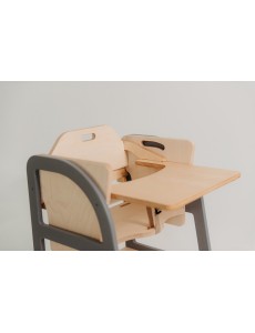  Possibilités: Chaise haute + plateau repas